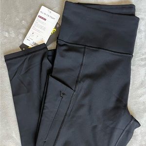 Athleta All In 7/8 Tight in Black